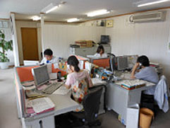 お電話・FAX・メールにて受付いたします。